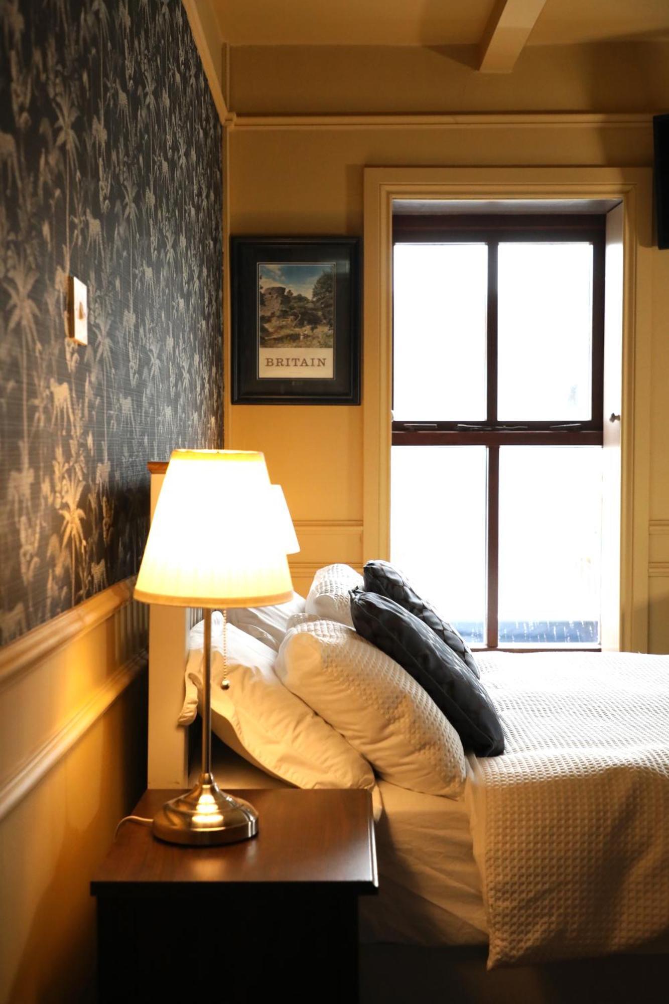 The Dundrum Inn B&B Экстерьер фото